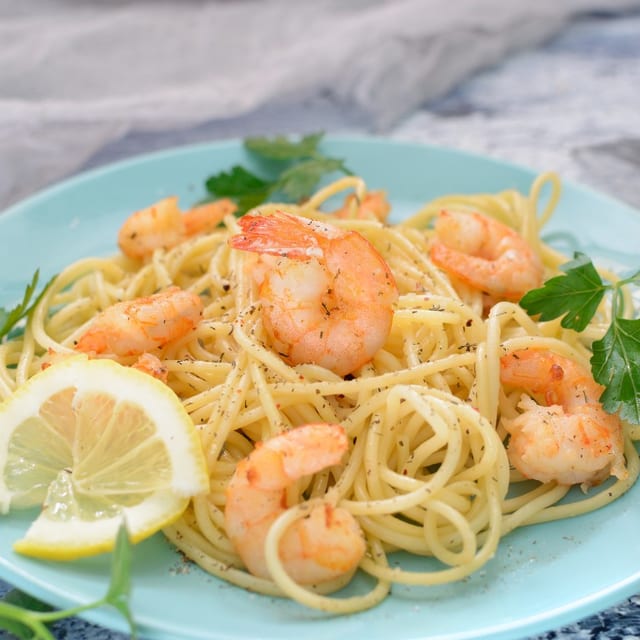 Linguini garlic & oil.